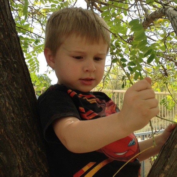 Meet your Posher - Picture 2 of 16